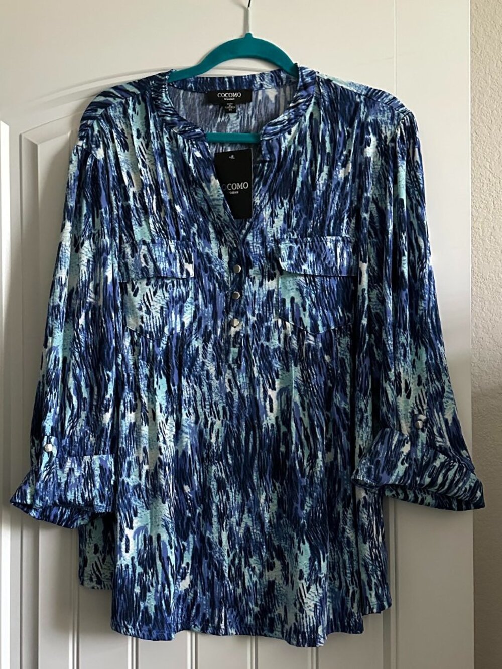 NWT Cocomo Plus Size Blue Abstract Pleated Top 2X